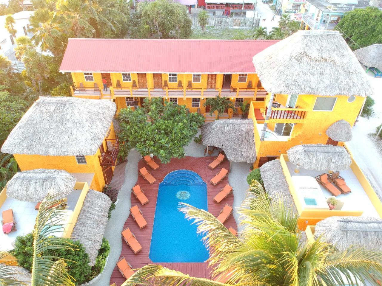 Seaside Cabanas Hotel Caye Corker Exteriör bild
